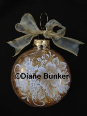 0090 Elegant 3-D Ornament Tuesday 1-5pm